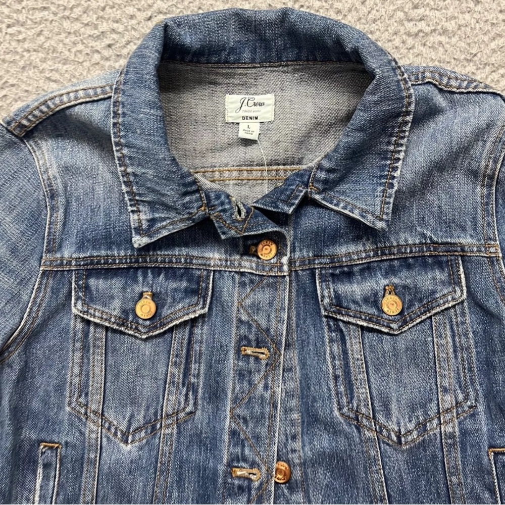 NWT! J.Crew Classic Denim Jacket size L (medium wash)